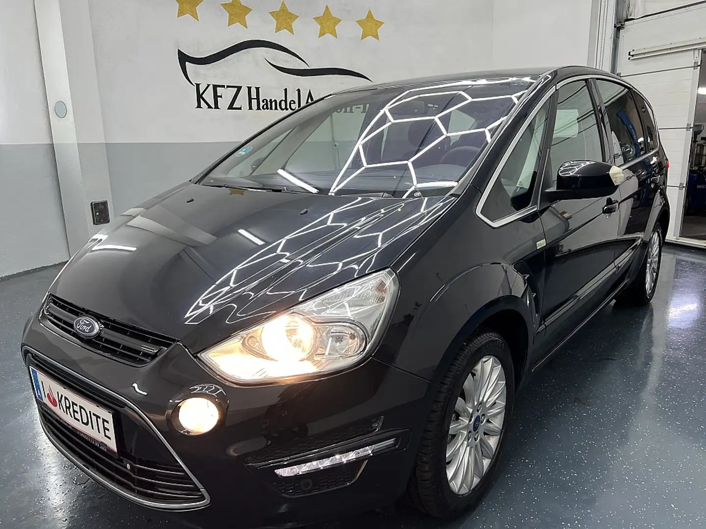 Ford S-Max S-MAX Titanium 1,6 TDCi * SOFORT FINANZIERUNG &... Schwarz - 1