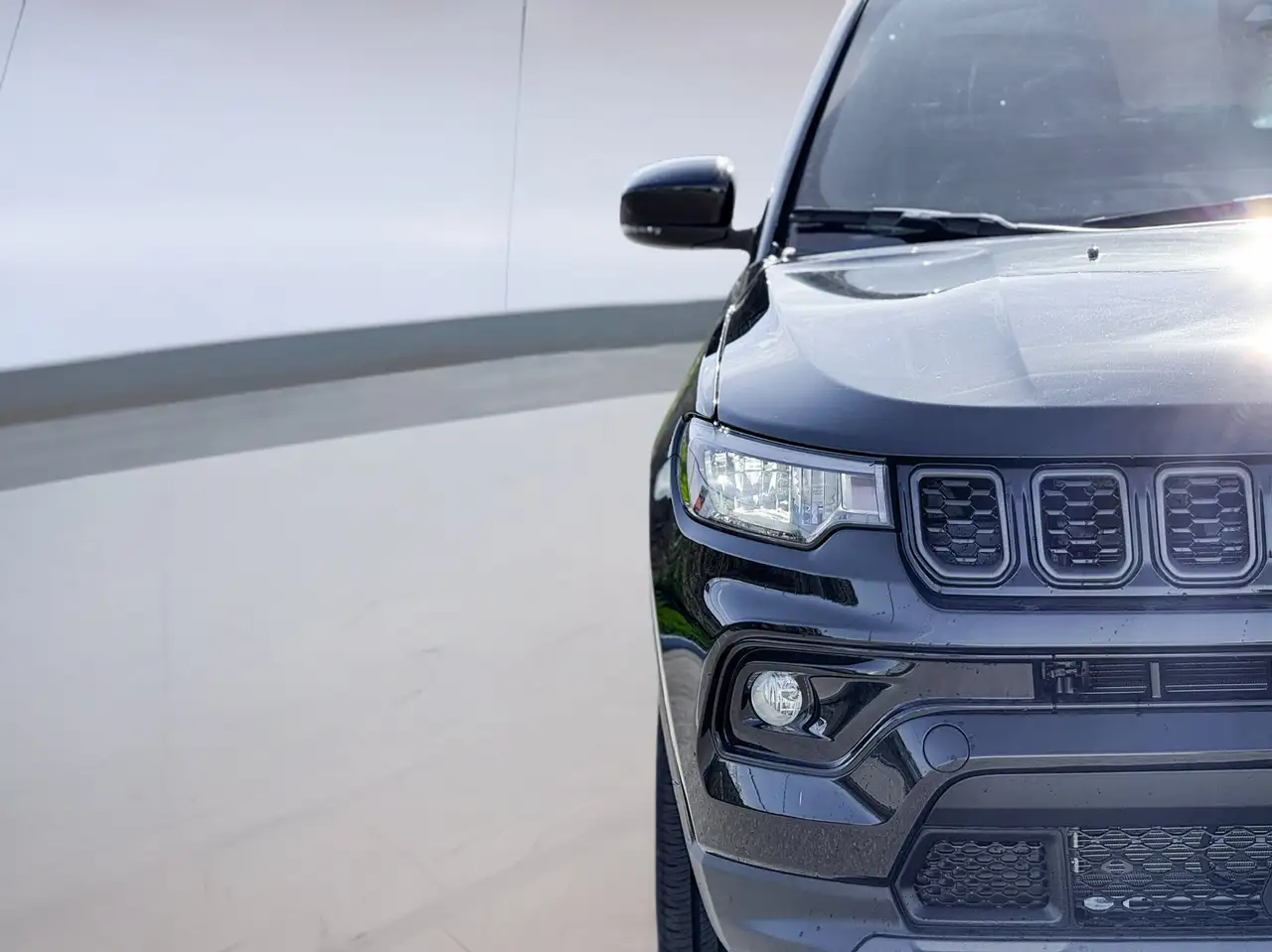 Jeep Compass снимка Jeep Compass