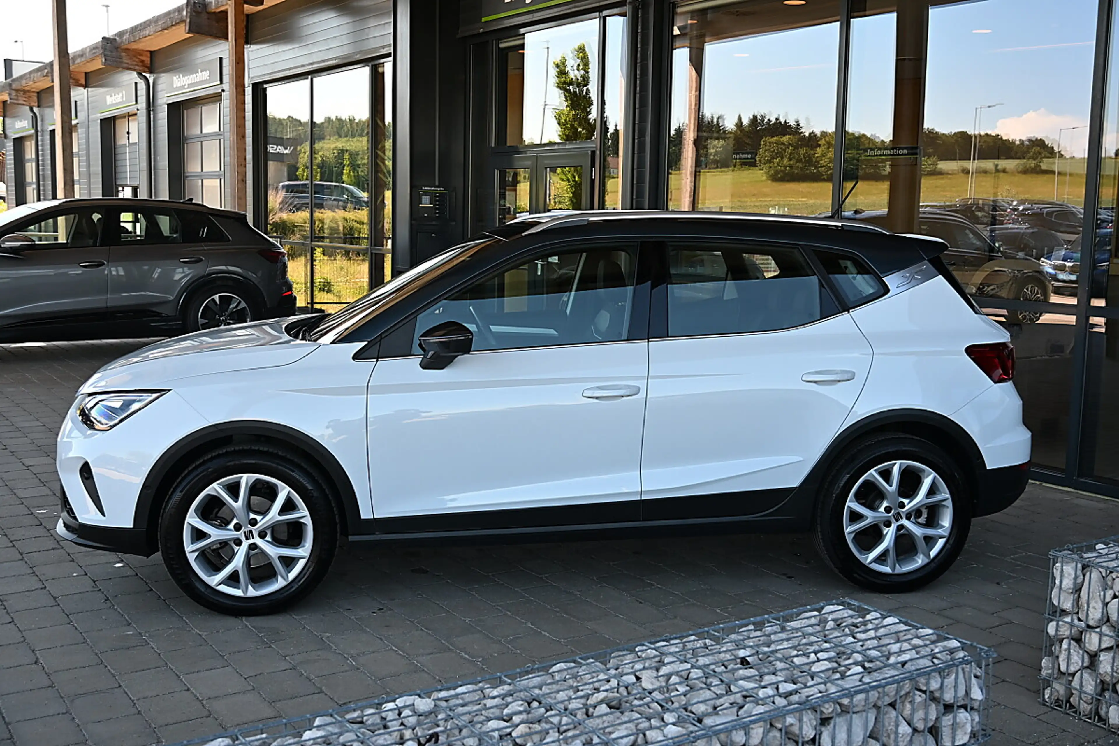 SEAT Arona 1,0 Eco TSI FR ACC, LED, Navi, Kamera, Parklenk... — photo 2