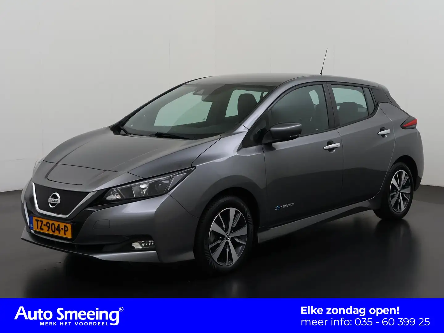 Nissan Leaf Acenta 40 kWh | Trekhaak | 360 Camera | Adaptief C Gri - 1