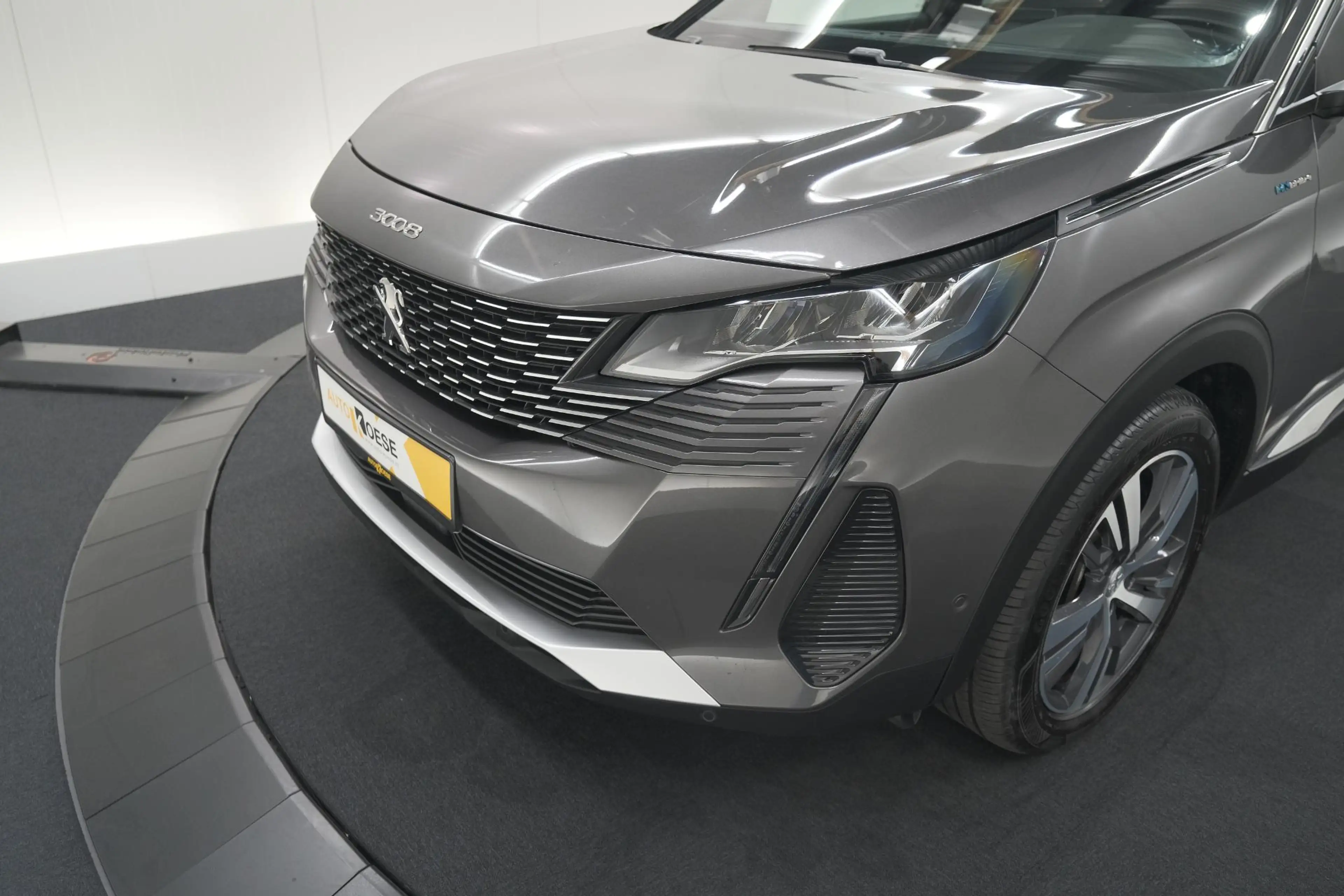 Peugeot 3008 1.6 HYbrid 300 Allure Pack Business | Camera | Dod — photo 9