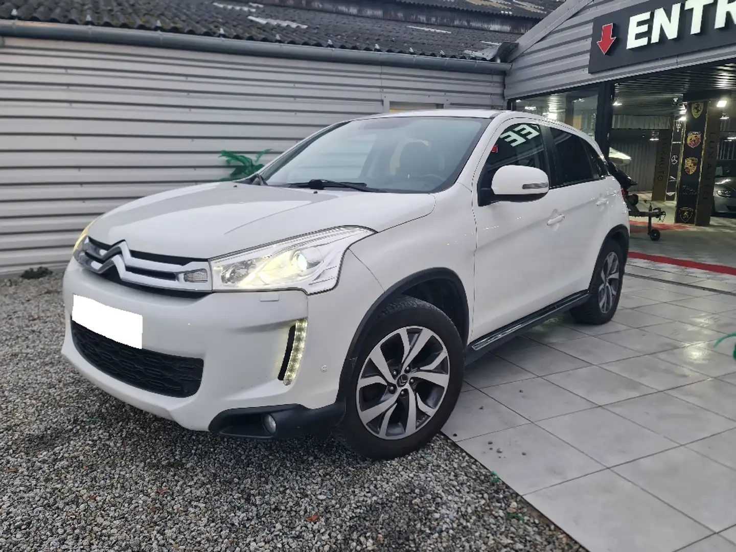 Citroen C4 Aircross 1.6L HDi 115  CV  4x2 Exclusive * REPRISE POSSIBLE * - 1