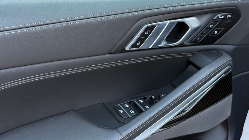 BMW X6 xDrive30d — photo 10
