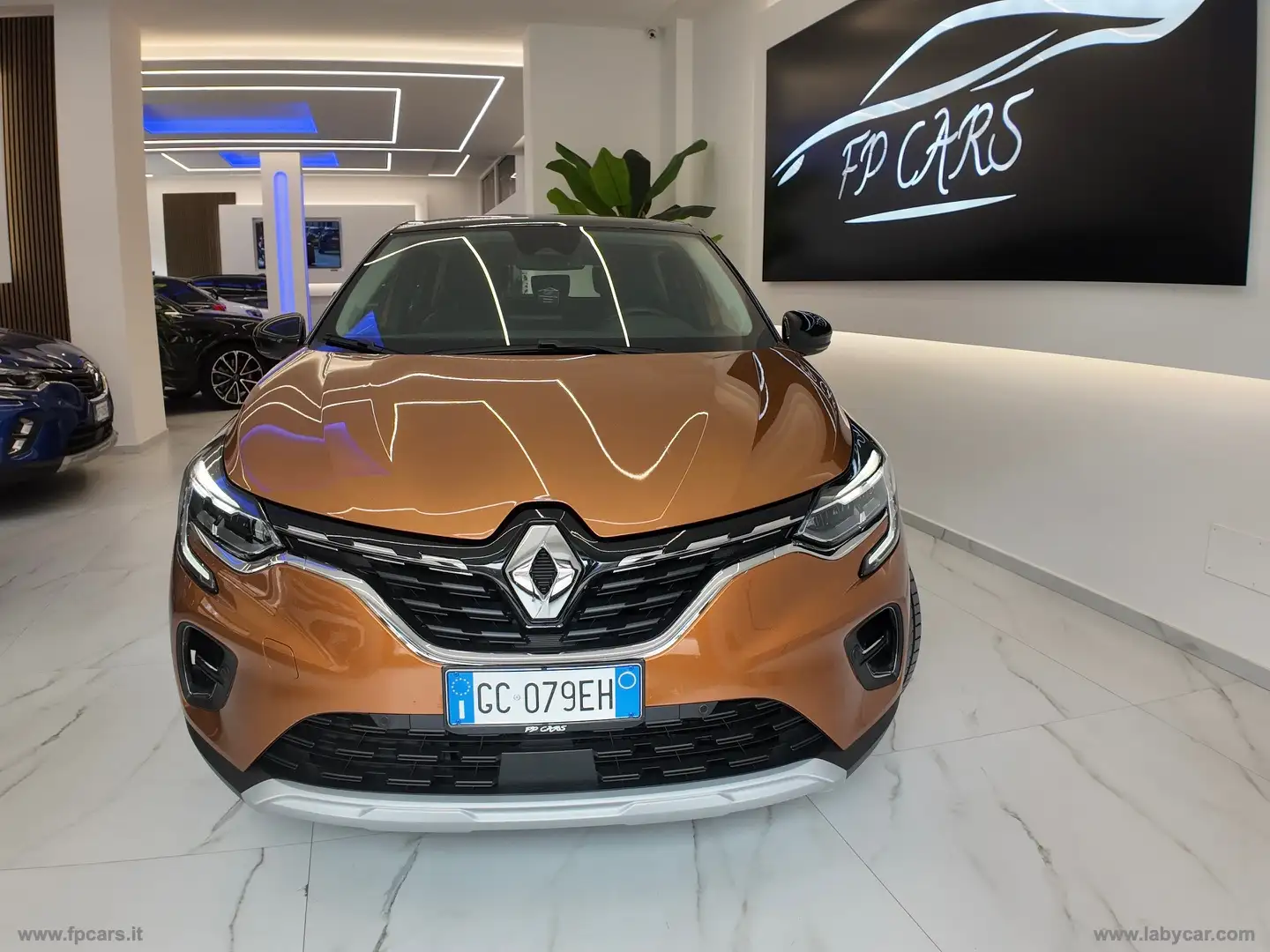 Renault Captur Pl.-in Hybr. E-Tech 160 Init.Par. - 2
