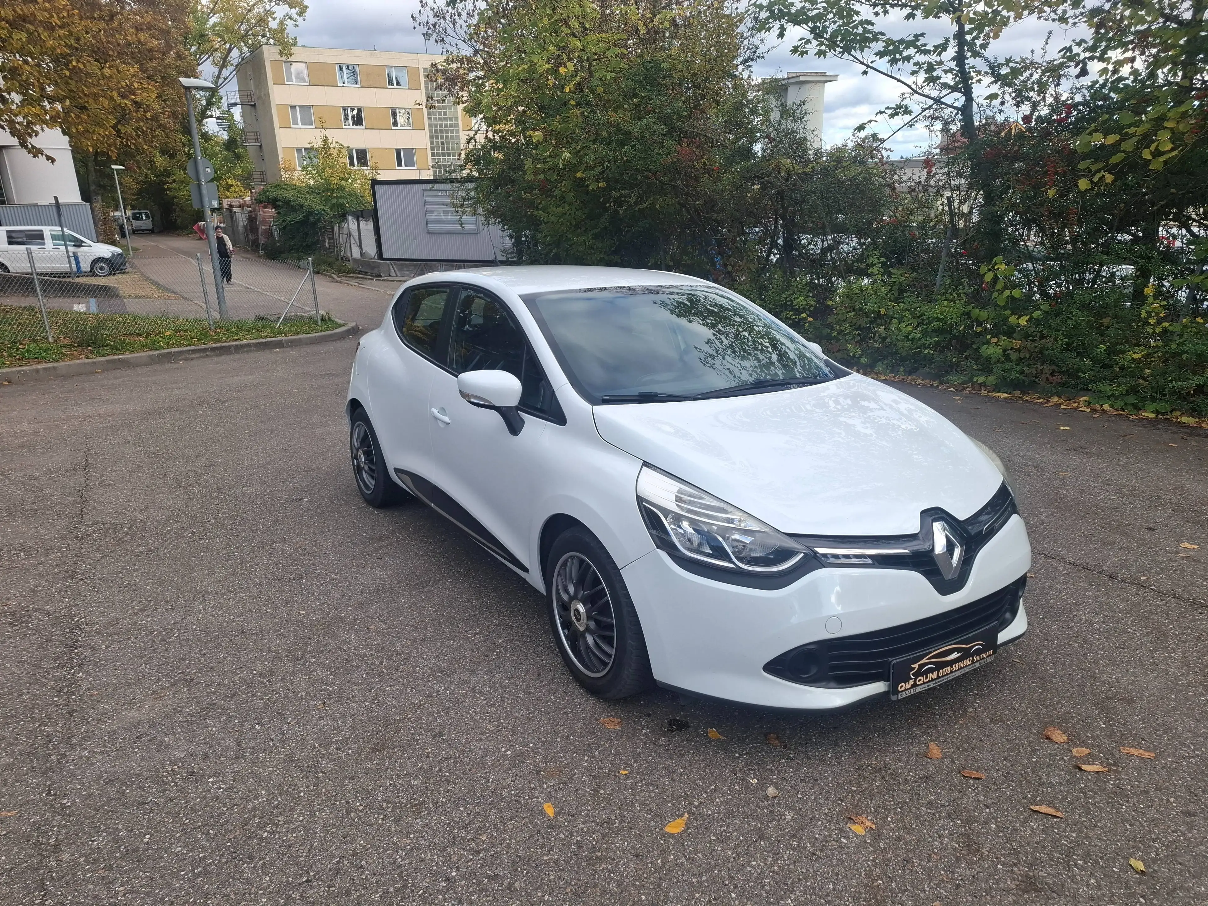 Renault Clio — photo 4