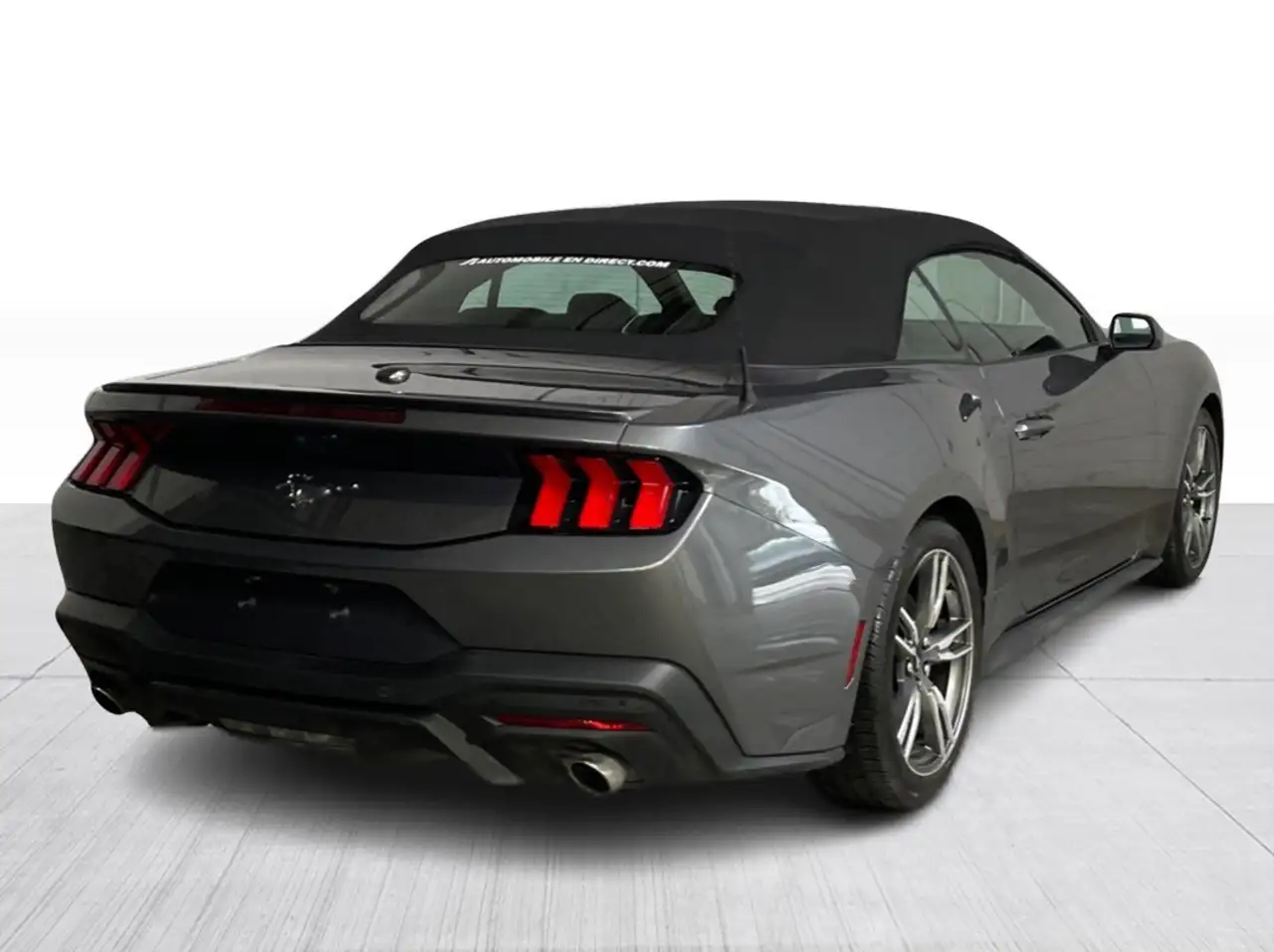 Ford Mustang снимка Ford Mustang