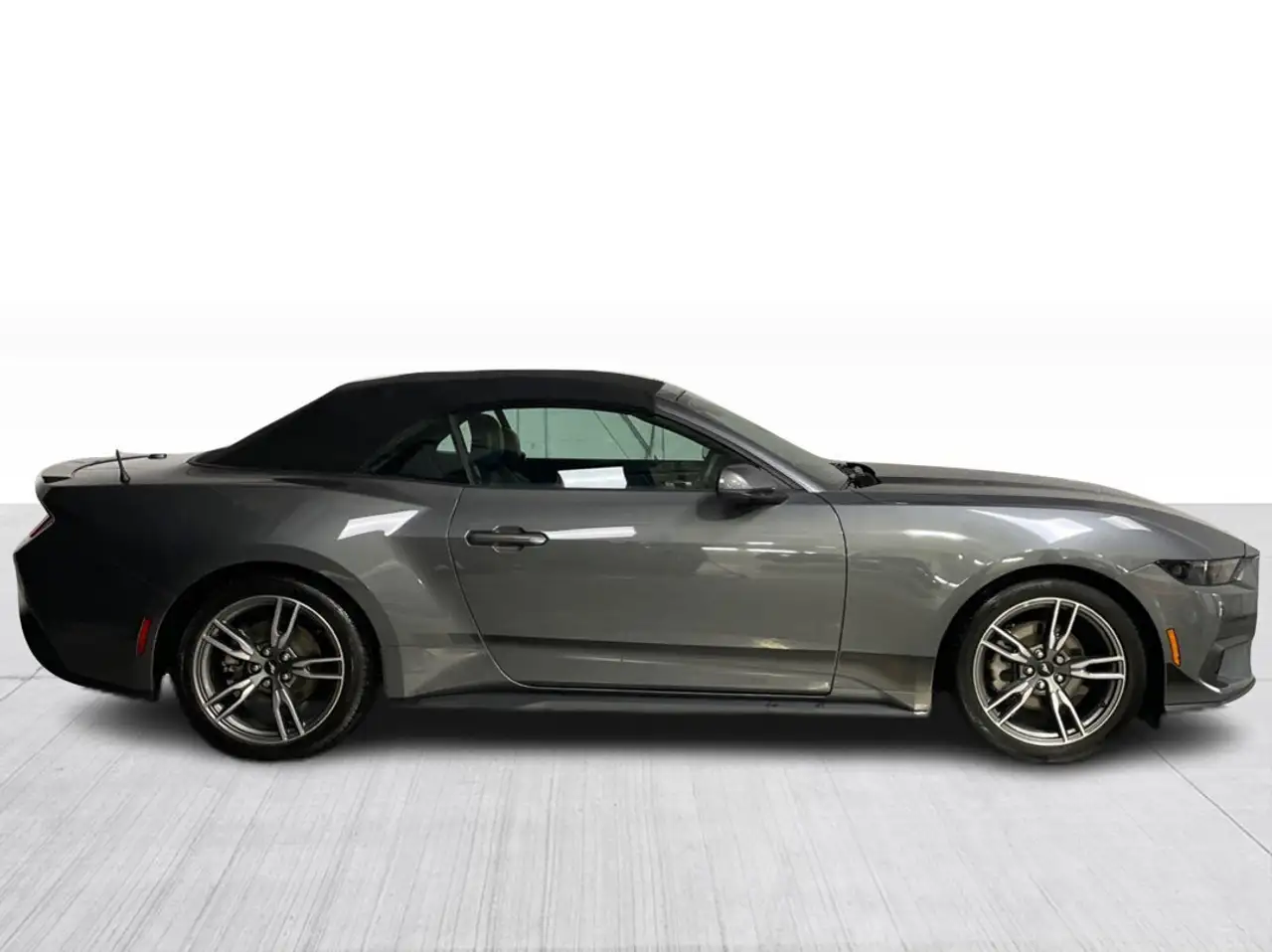 Ford Mustang снимка Ford Mustang
