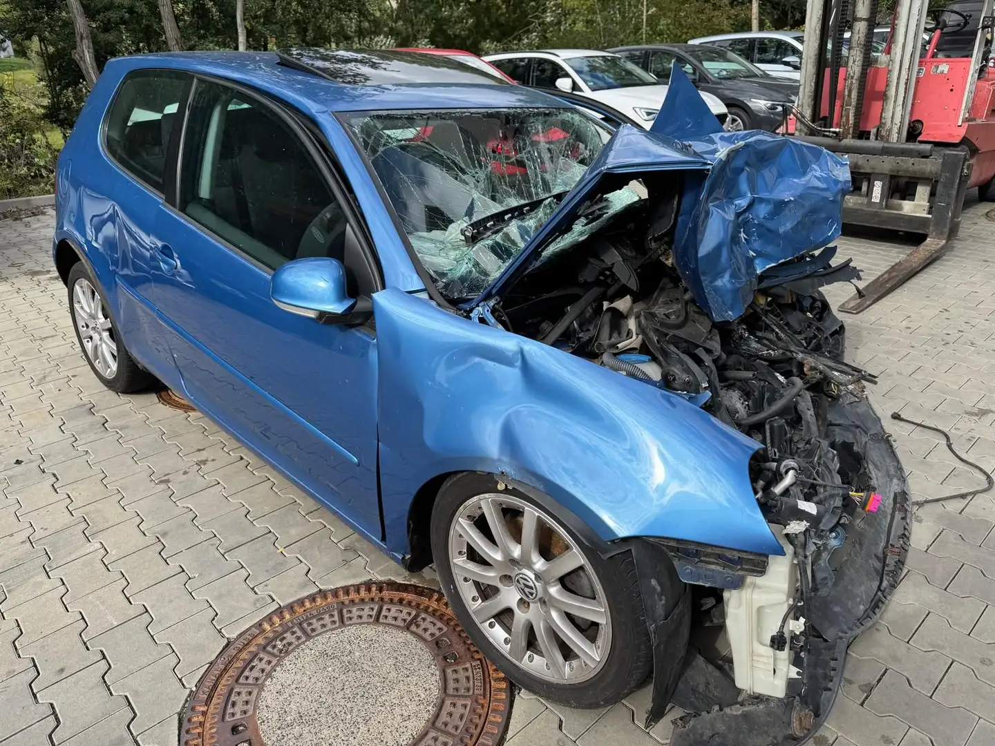Volkswagen Golf V 2.0 FSI *UNFALL*HÄNDLER-EXPORT*SCHIEBEDAC Bleu - 1
