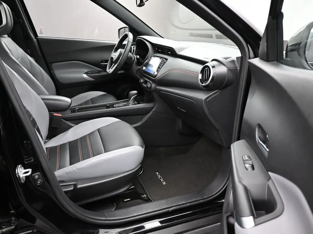 Nissan Kicks fotografie Nissan Kicks