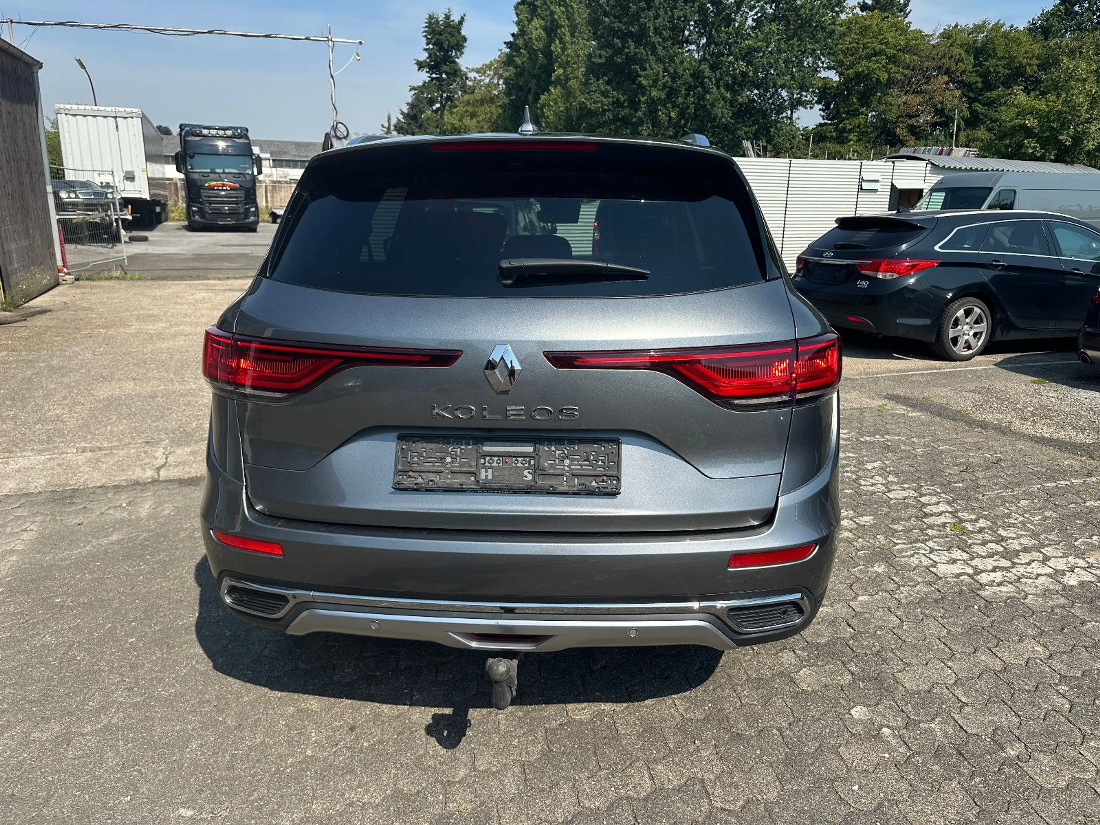 Renault Koleos Initiale Paris — photo 8