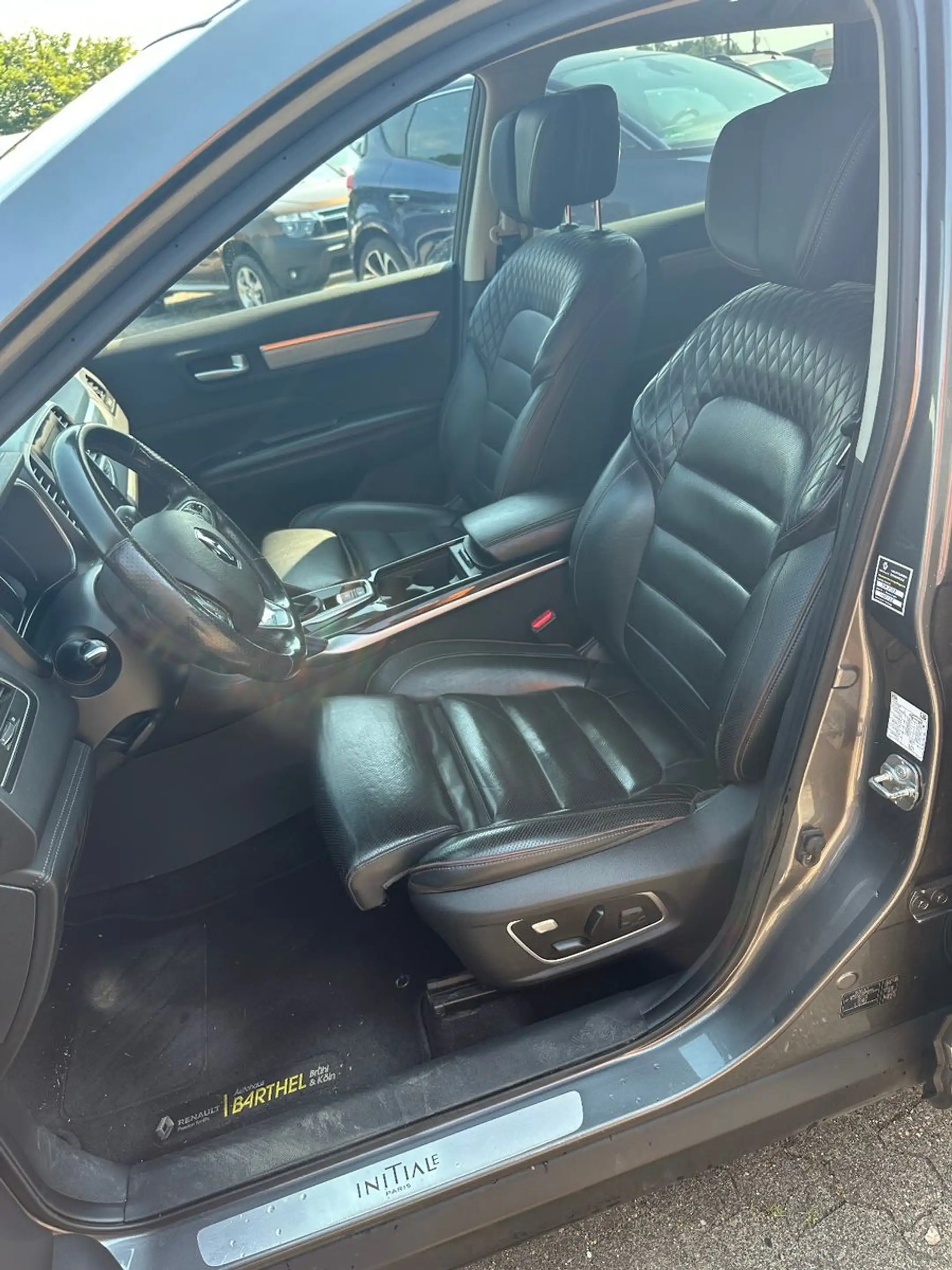 Renault Koleos Initiale Paris — photo 12