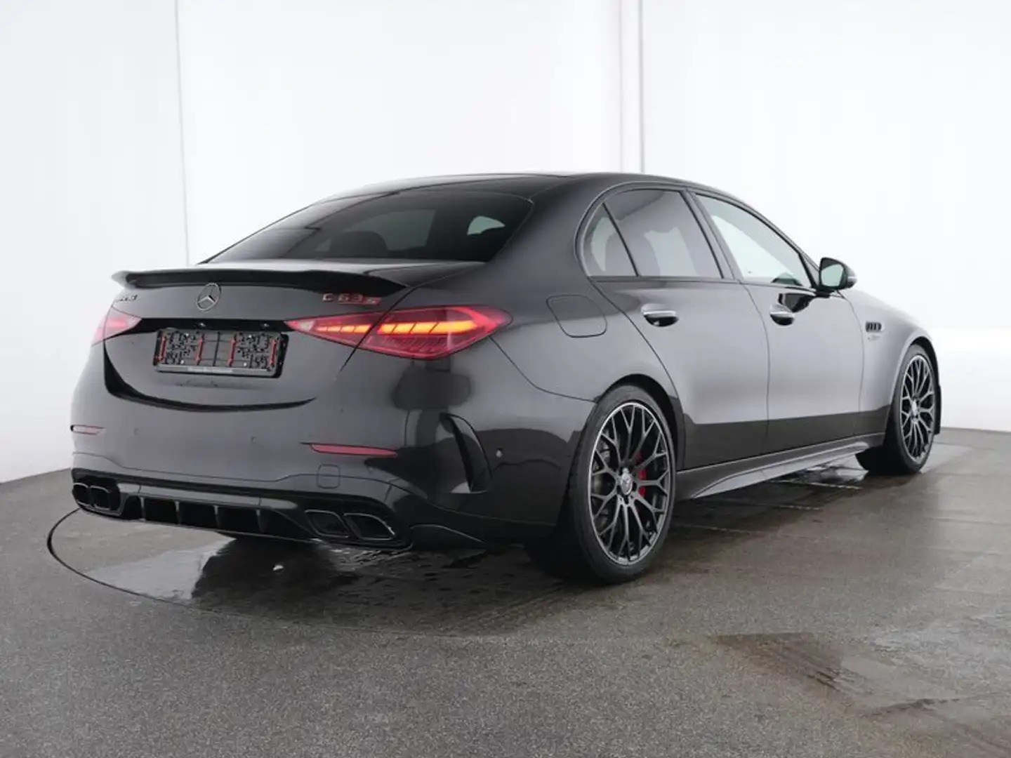 Mercedes-Benz C 63 AMG C 63 S E PERFORMANCE AMG*Distronic*Pano*360*Burm Schwarz - 2