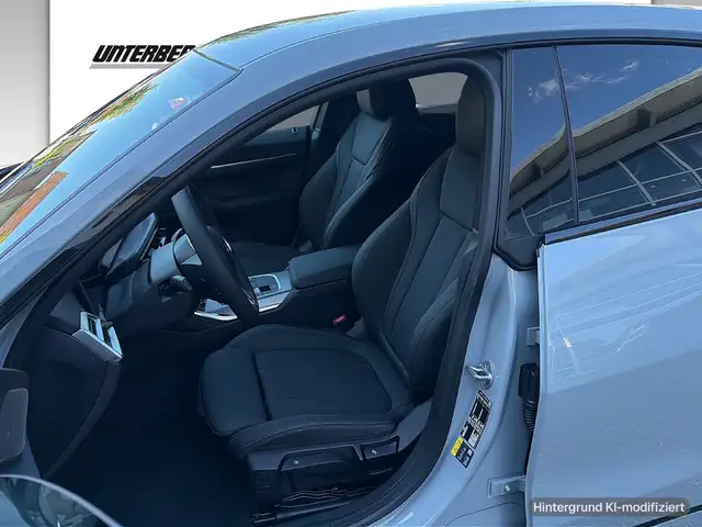 BMW I4 view 10