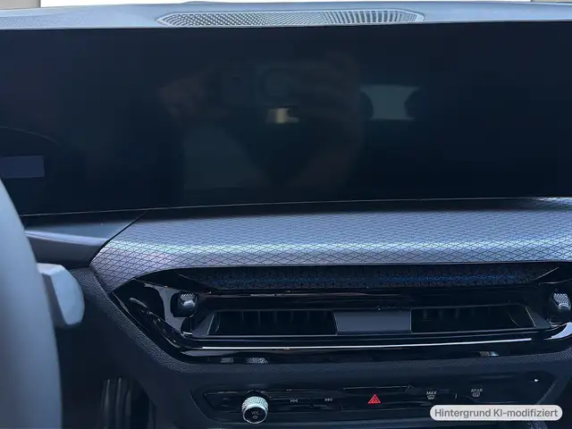 BMW I4 view 8