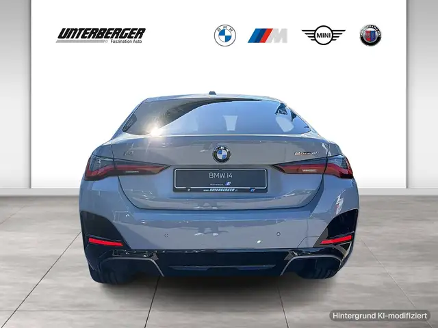 BMW I4 view 5
