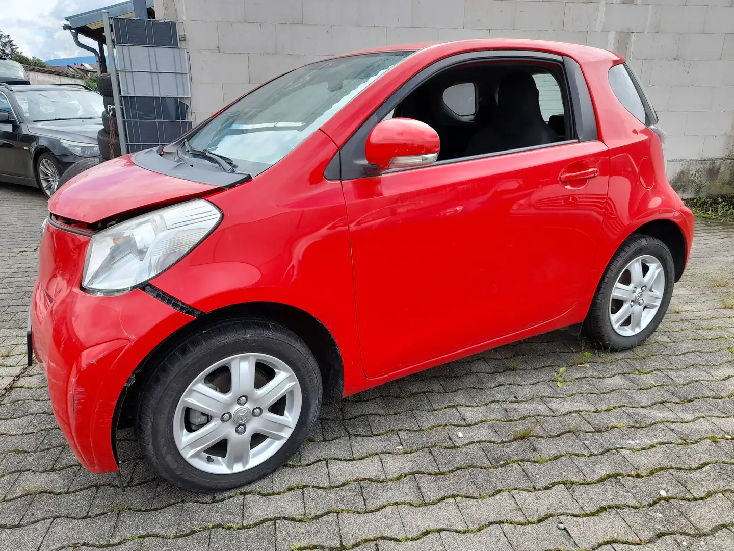 Toyota iQ 1.0 Basis*UNFALL *Klima* el.FH* ZV*LM-Felgen* Rouge - 1