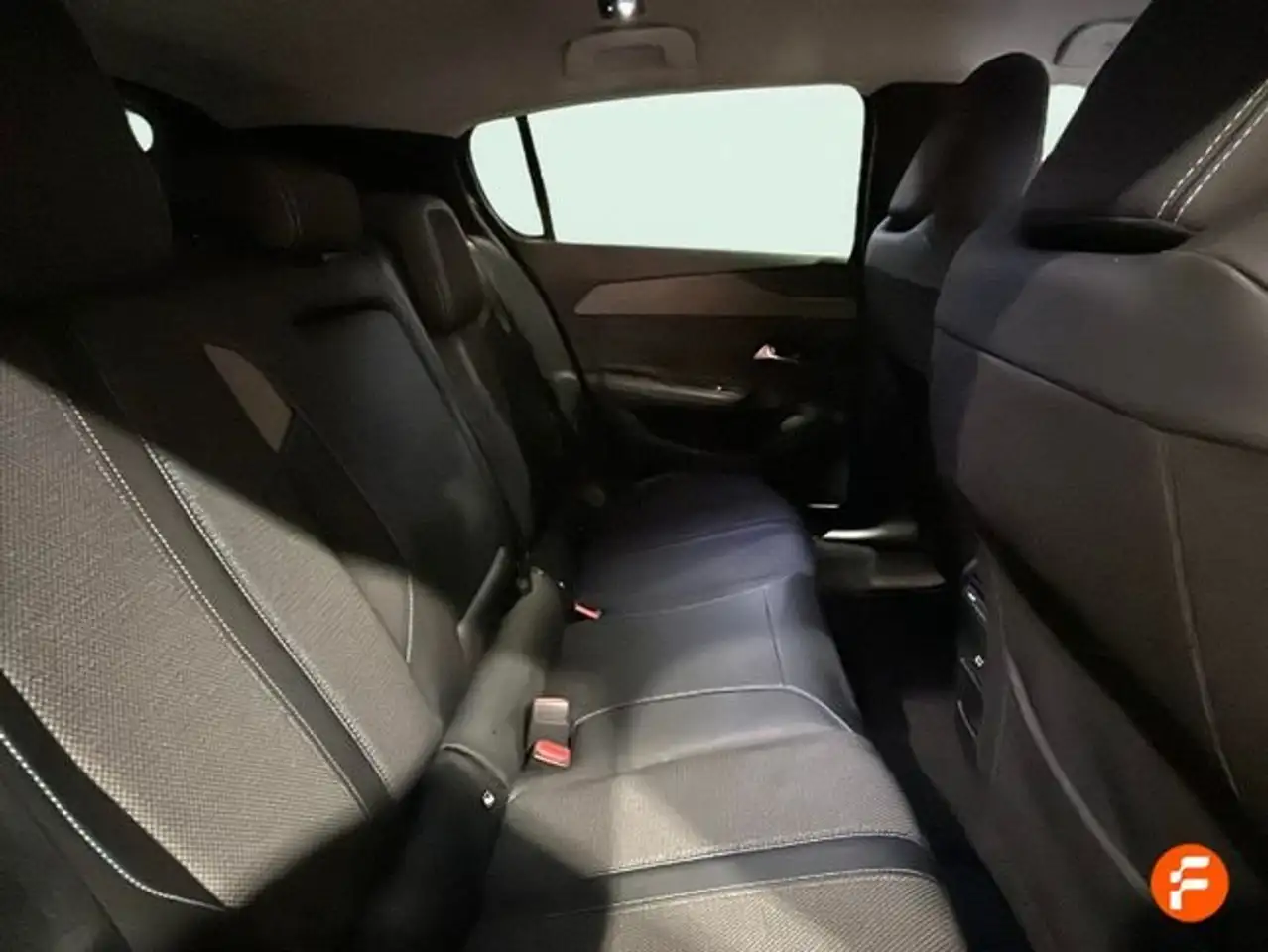 Peugeot 308 1.2 PureTech S&S Active 130 — Vehicle gallery 13