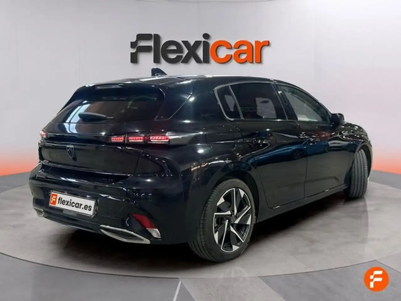 Peugeot 308 1.2 PureTech S&S Active 130 — Vehicle gallery 8