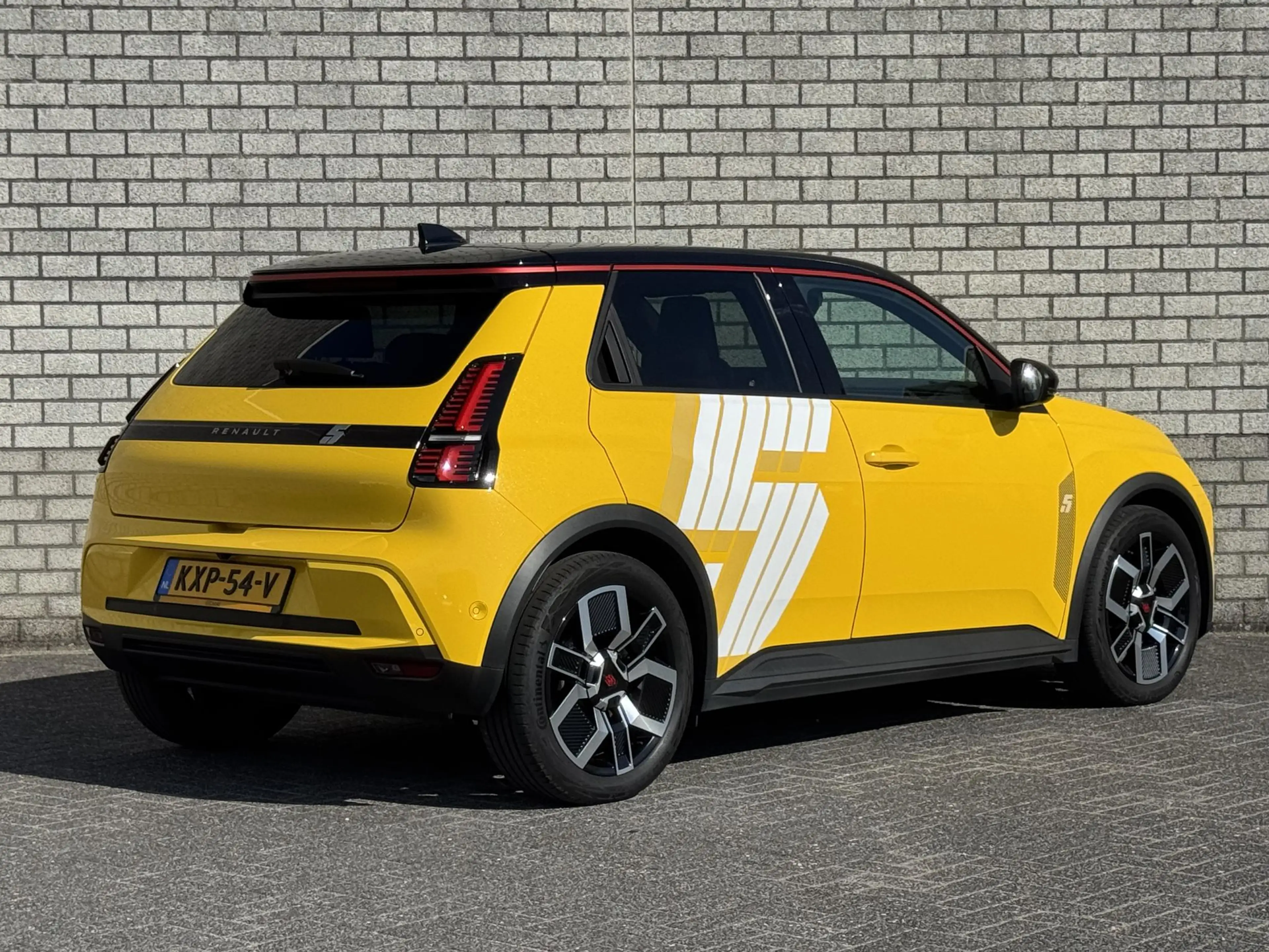 Renault R 5 Comfort Range Techno 52 kWh | SoH 98% | Navigatie — photo 2