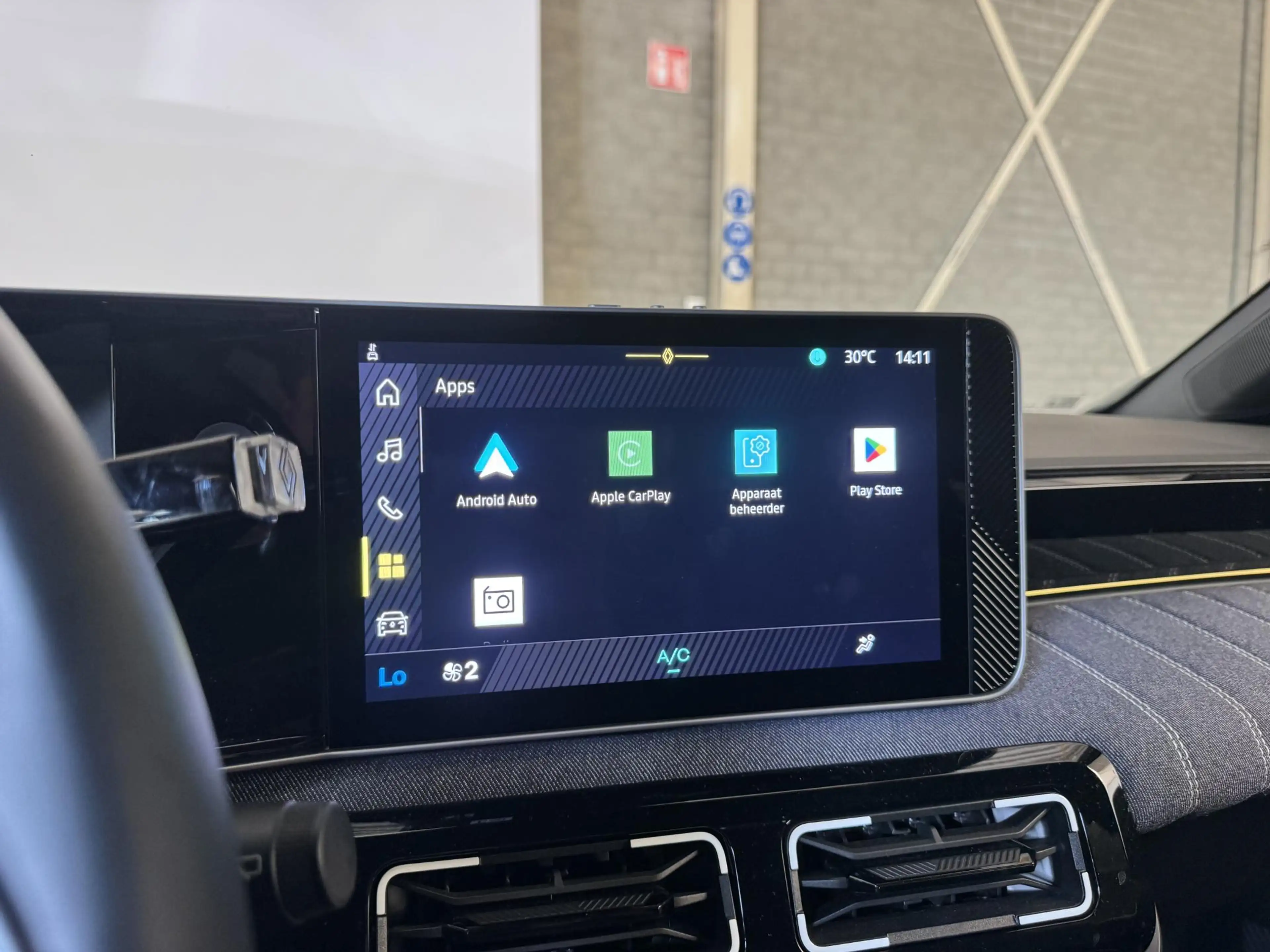 Renault R 5 Comfort Range Techno 52 kWh | SoH 98% | Navigatie — photo 32