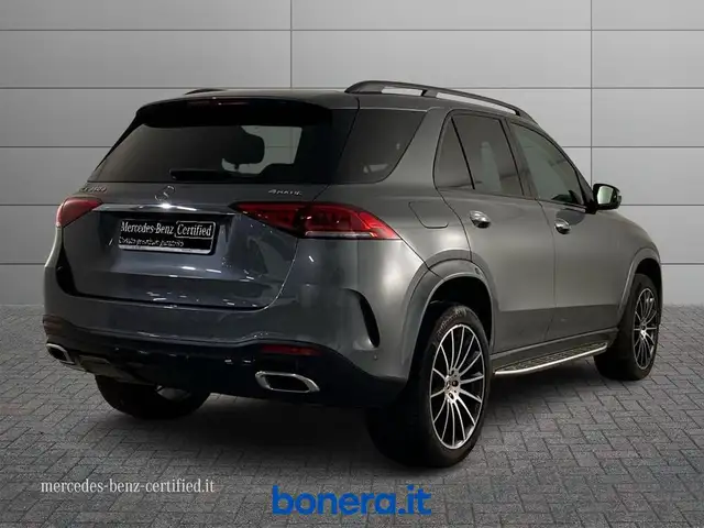 Mercedes-Benz Gle view 3