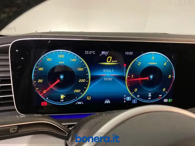 Mercedes-Benz Gle view 14