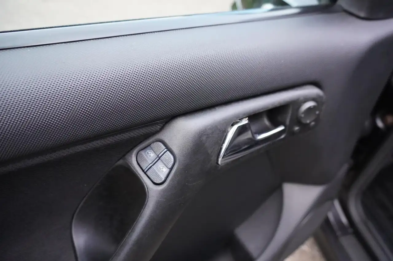 Volkswagen Golf Cabriolet 2.0 Highline Airco Nederlandse Auto, foto 11