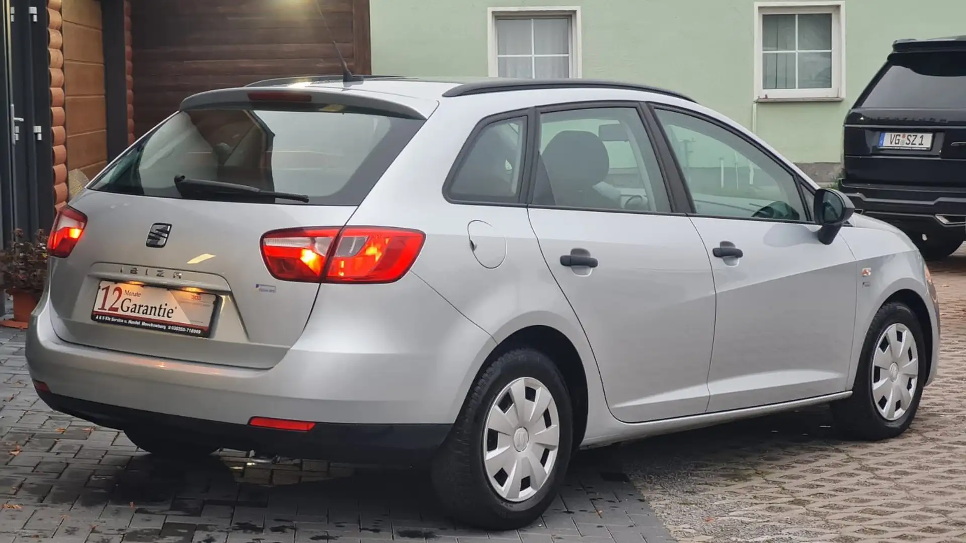 SEAT Ibiza ST Reference Silber - 2
