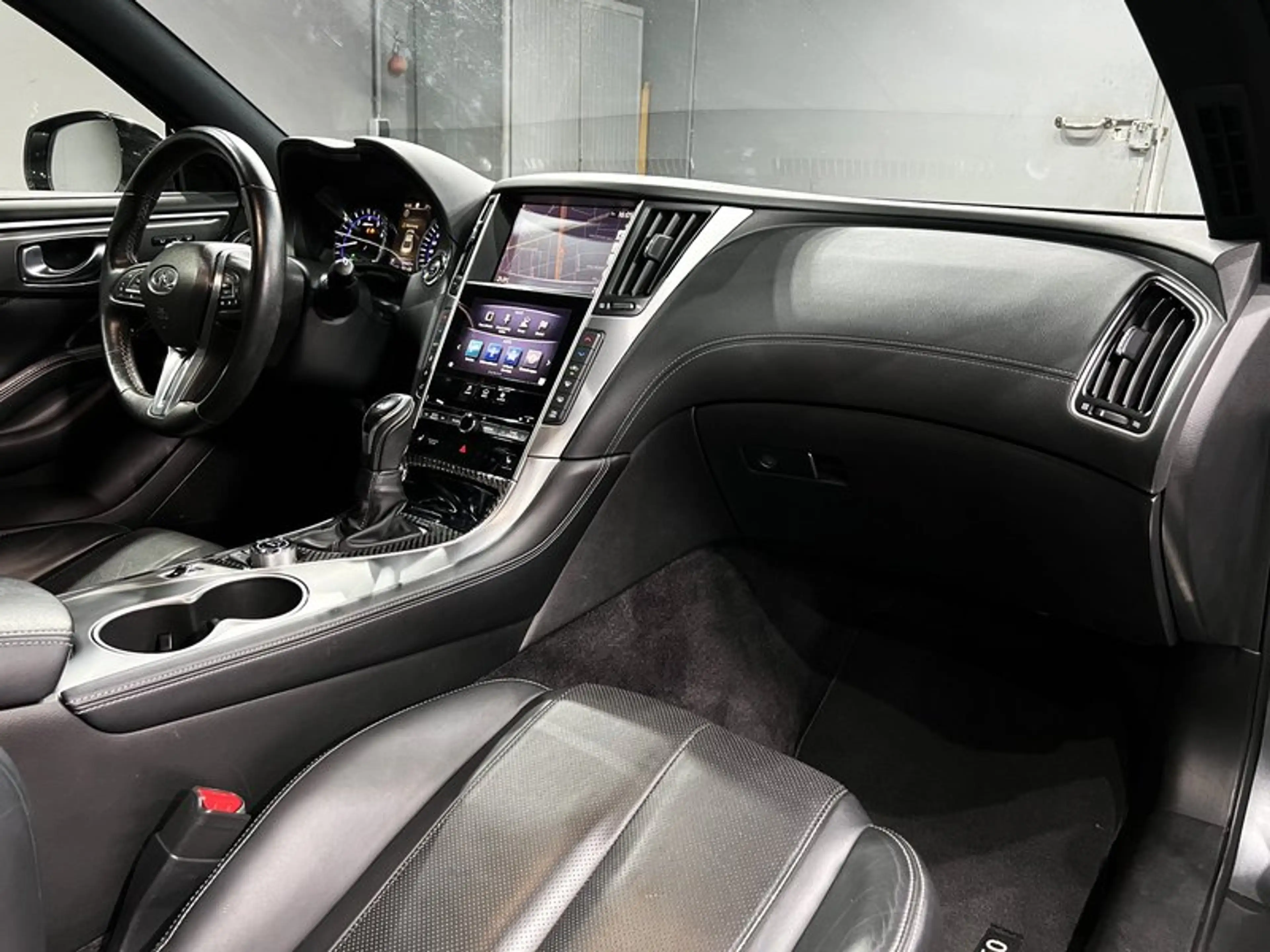 Infiniti Q60 2.0 t SportTech|5*JAHRE*GARANTIE| AUTOM|LEDER — photo 12