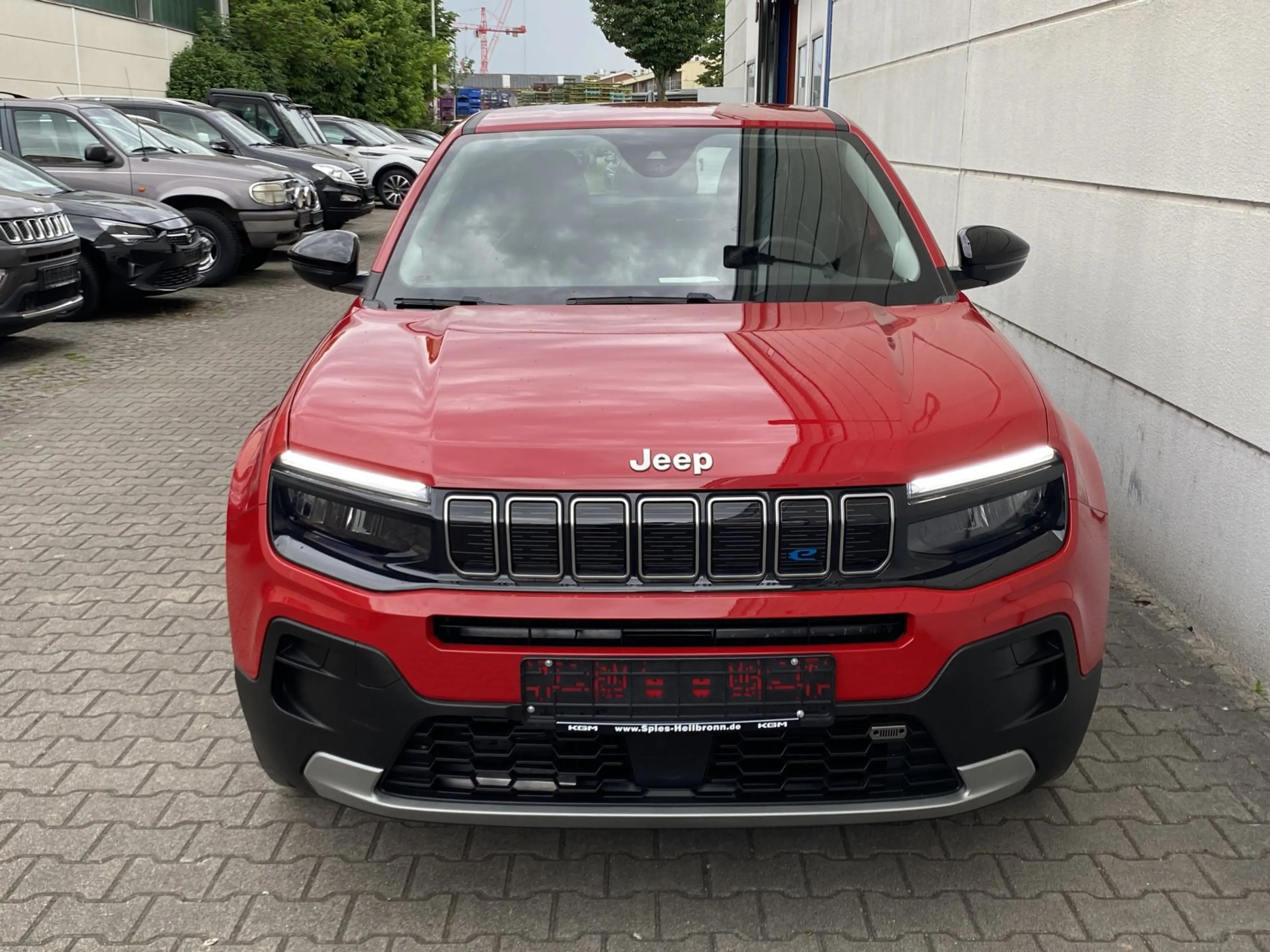 Jeep Avenger Elektro Altitude 54 kWh ACC Shz Tmat Alu17 CarPlay — photo 7