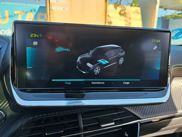 Peugeot 2008 GT Pack Eléctrico 2020, foto 23