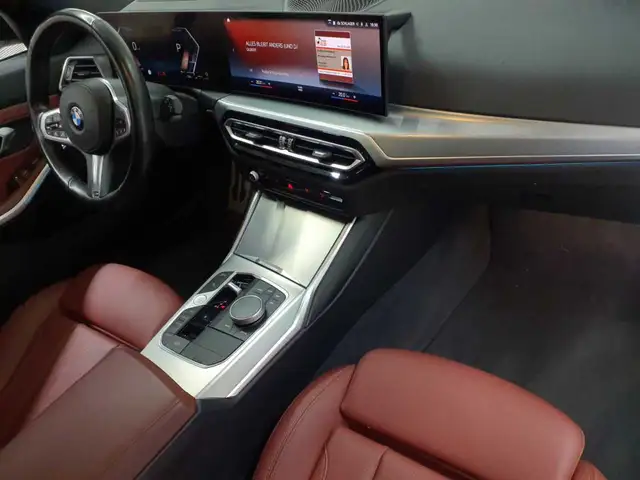 BMW 3 Series view 15