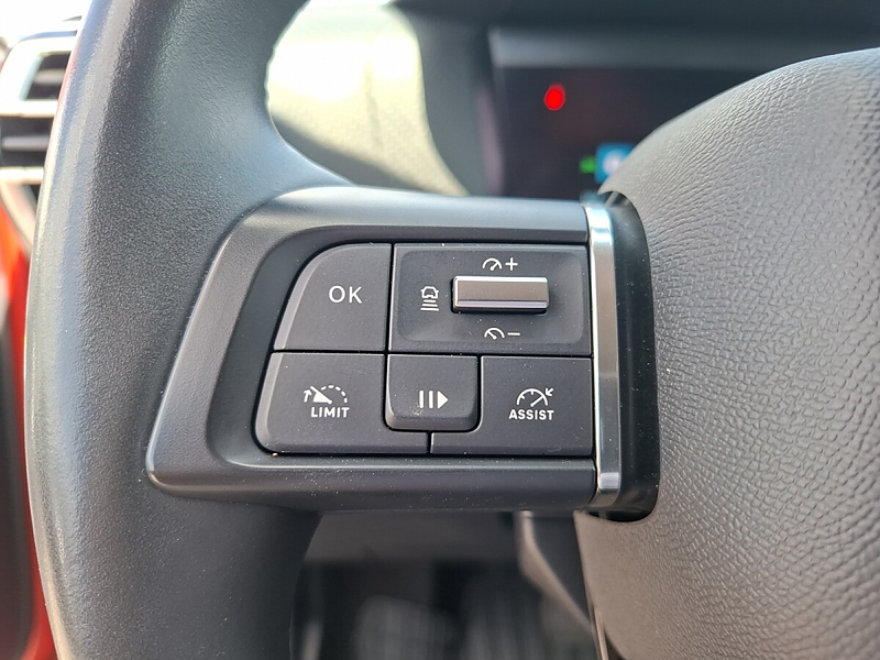 Citroen C4 e-C4 136 50kWh Shine — photo 13