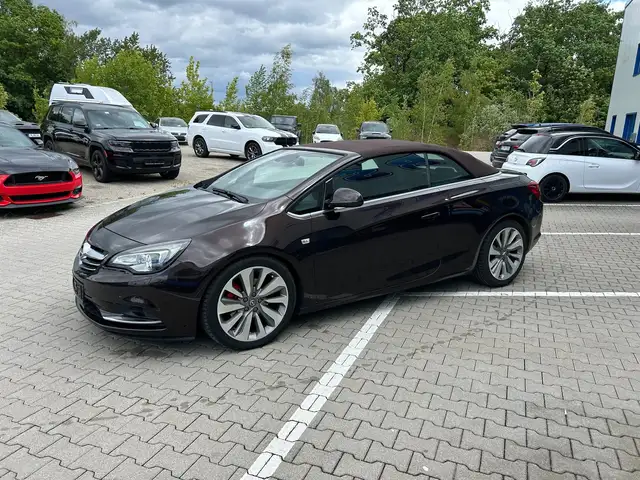 Opel Cascada 1.6 Turbo Innovation Teilleder Sitzheizung 19 Zoll