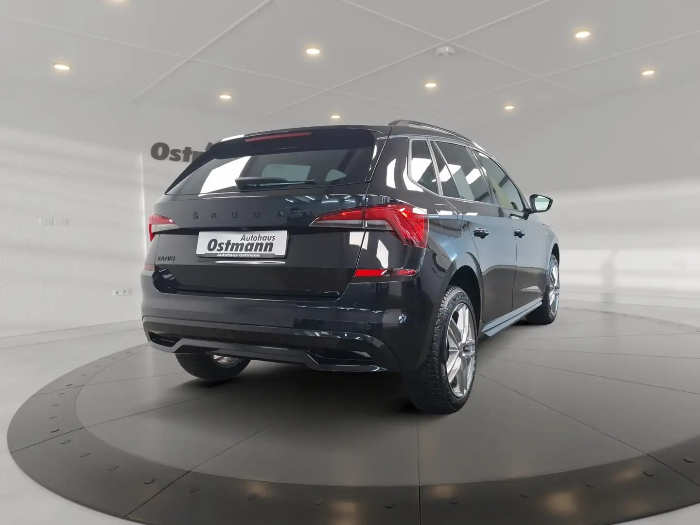 Skoda Kamiq 1.5 TSI Monte Carlo RFK KeyLess CarPlay ACC Schwarz - 2