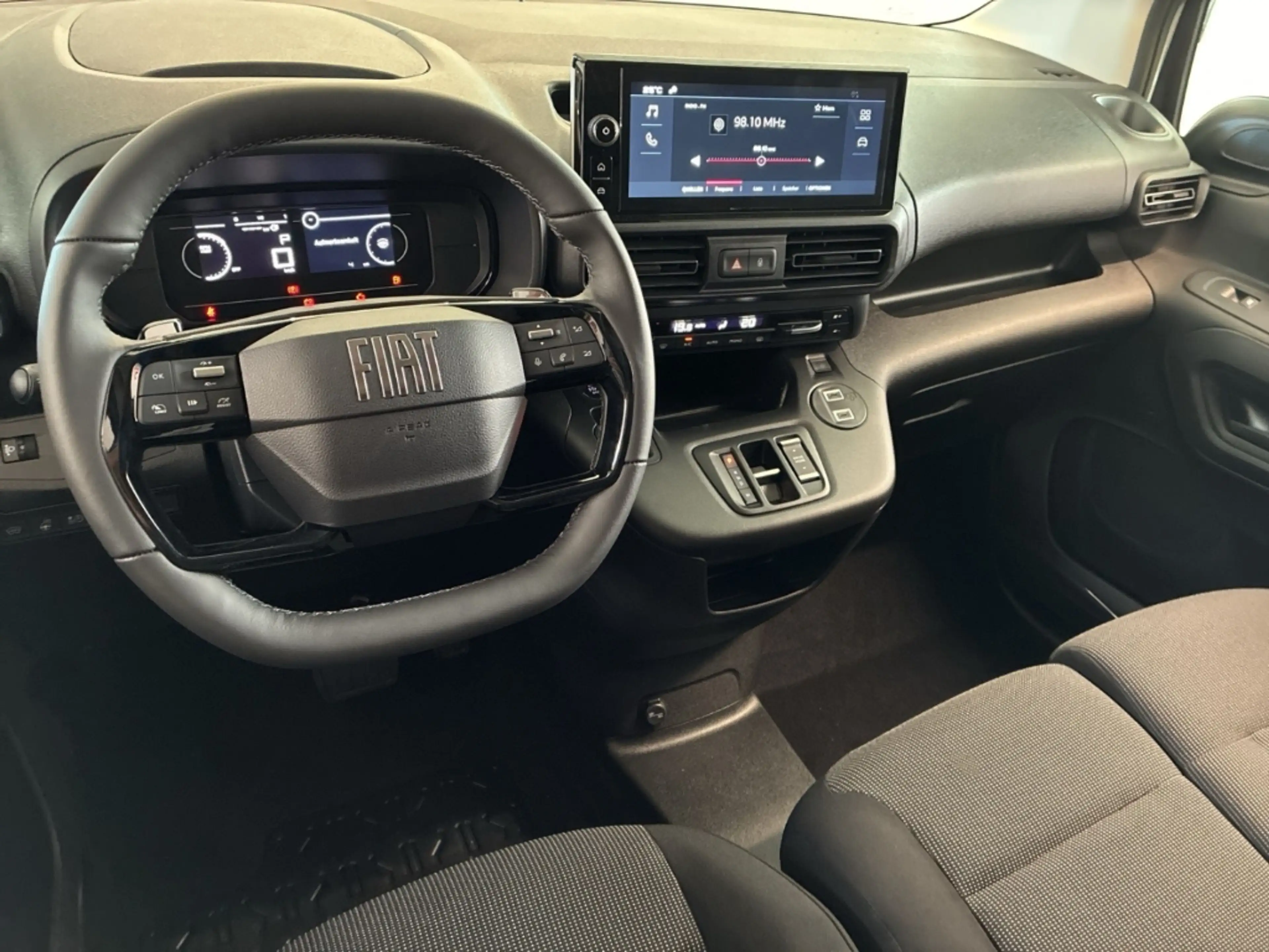 Fiat Doblo Kasten 1.5 BlueHDI130 XL (L2) AHK 2xSchiebetür SHZ — photo 11
