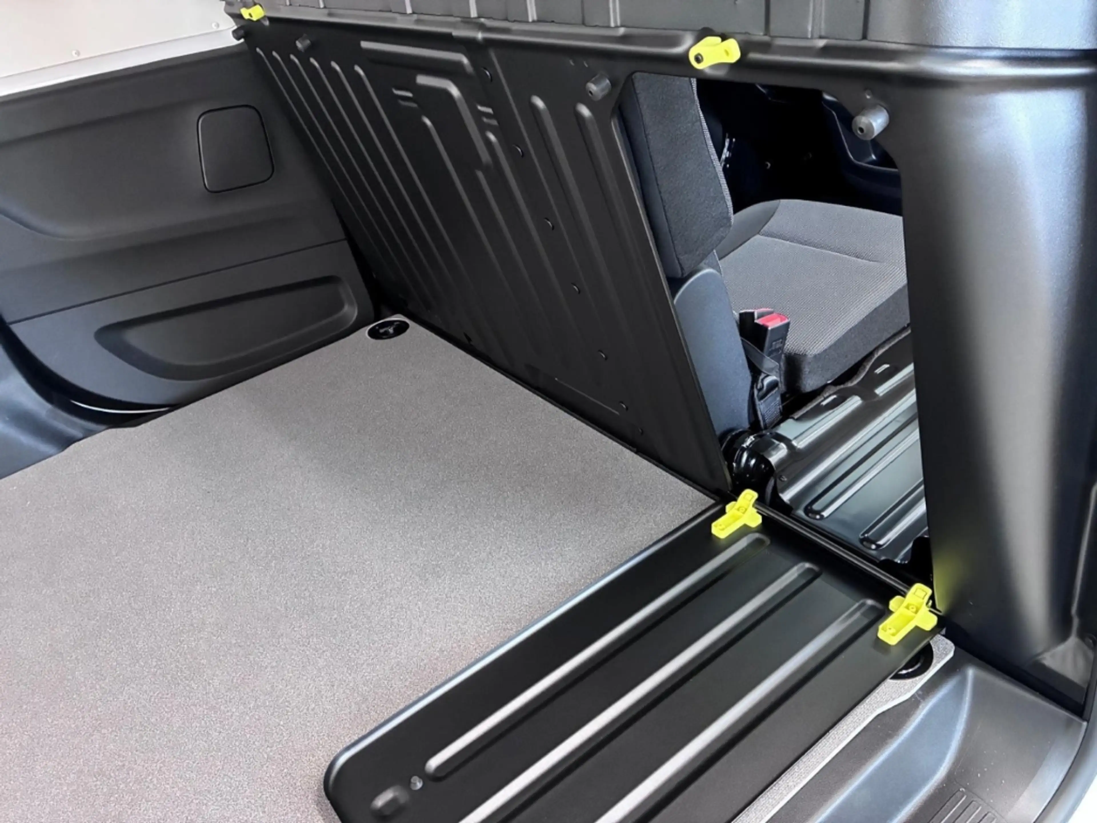Fiat Doblo Kasten 1.5 BlueHDI130 XL (L2) AHK 2xSchiebetür SHZ — photo 9