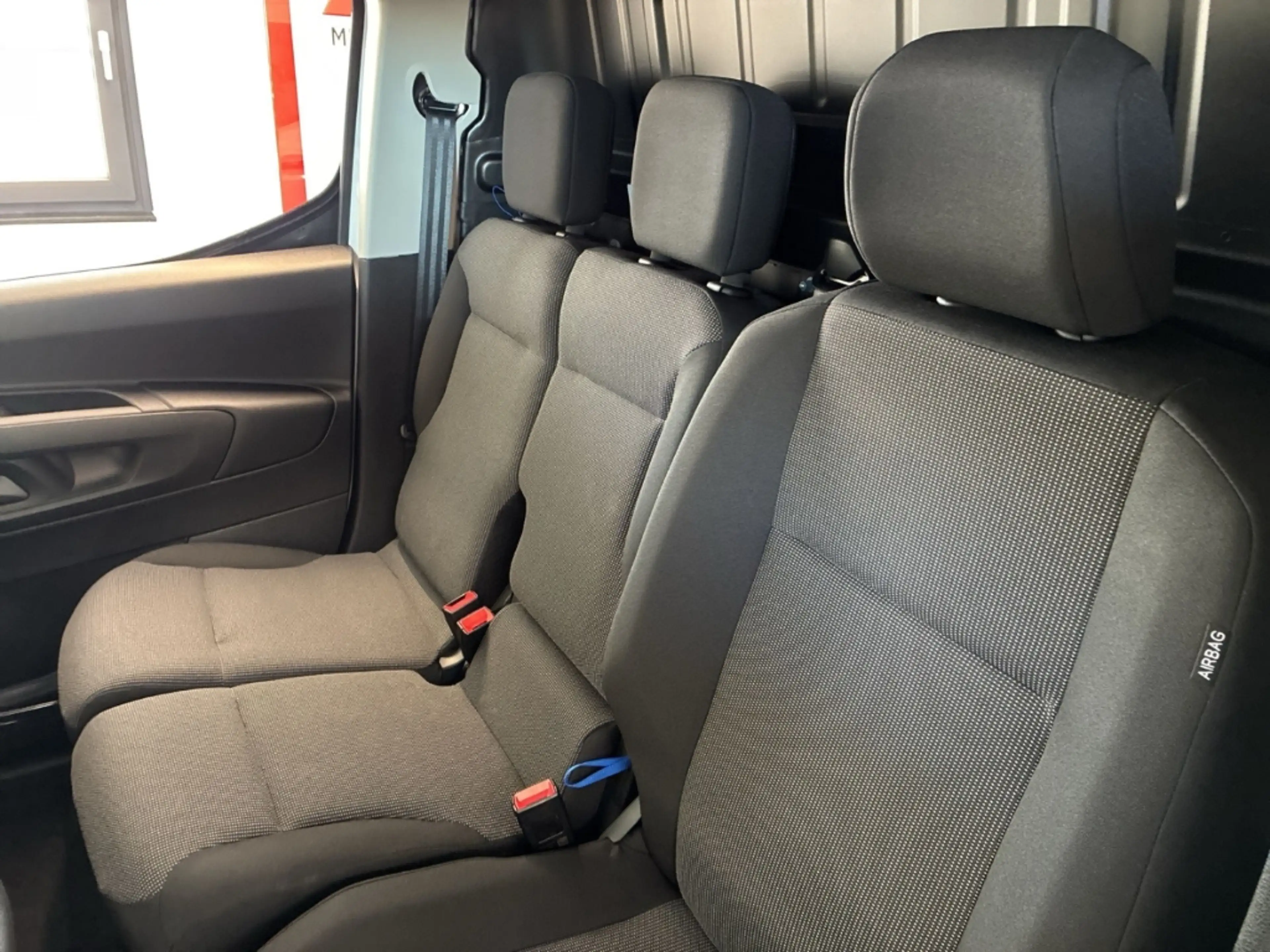 Fiat Doblo Kasten 1.5 BlueHDI130 XL (L2) AHK 2xSchiebetür SHZ — photo 14