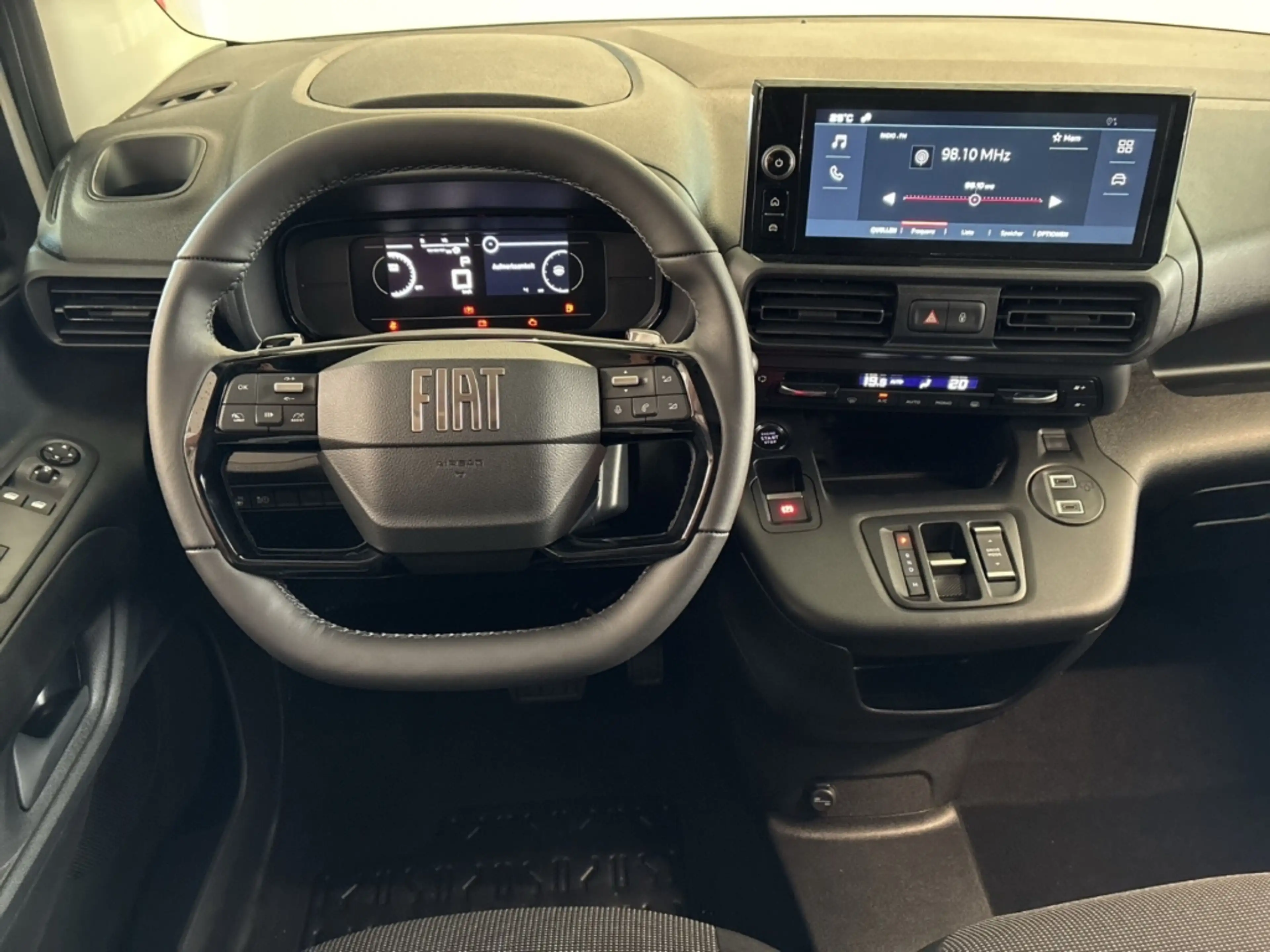 Fiat Doblo Kasten 1.5 BlueHDI130 XL (L2) AHK 2xSchiebetür SHZ — photo 12