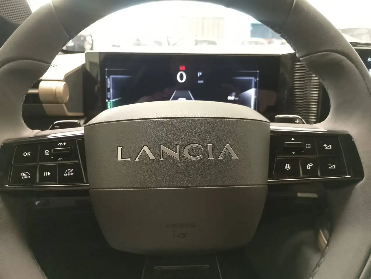 Lancia Ypsilon 2025 — фото 8