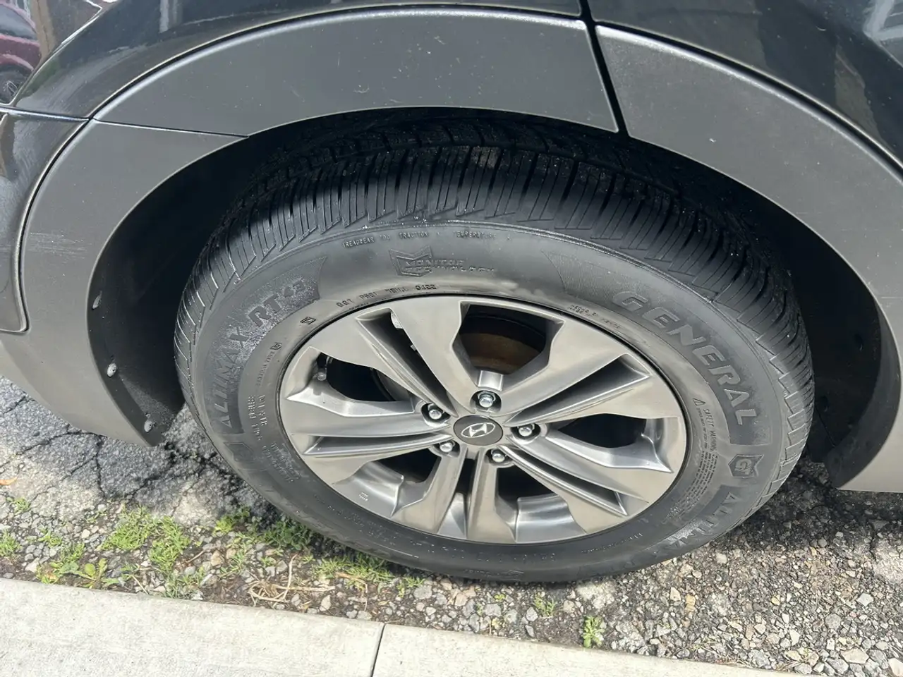 Hyundai SANTA FE снимка Hyundai SANTA FE