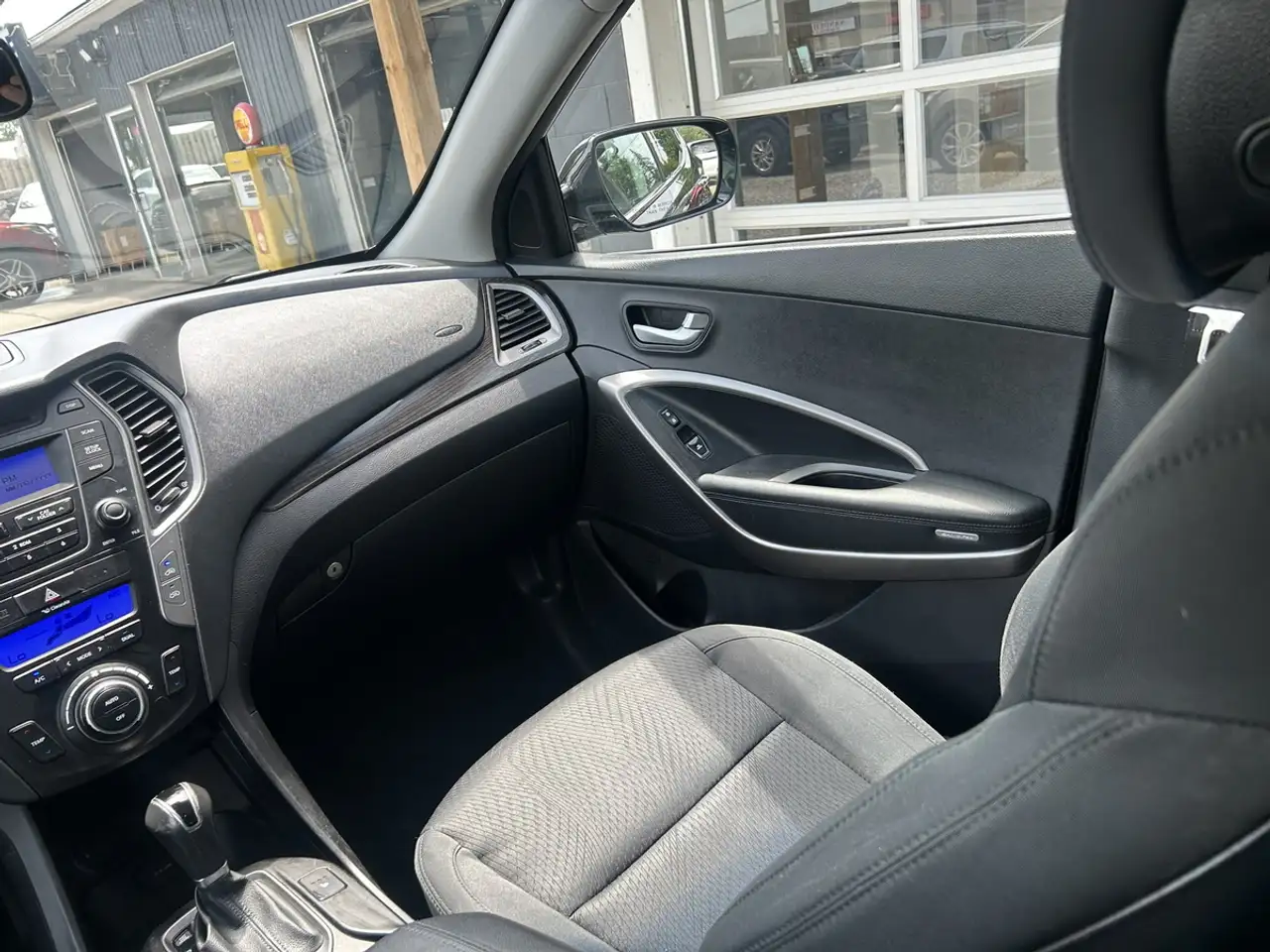 Hyundai SANTA FE снимка Hyundai SANTA FE