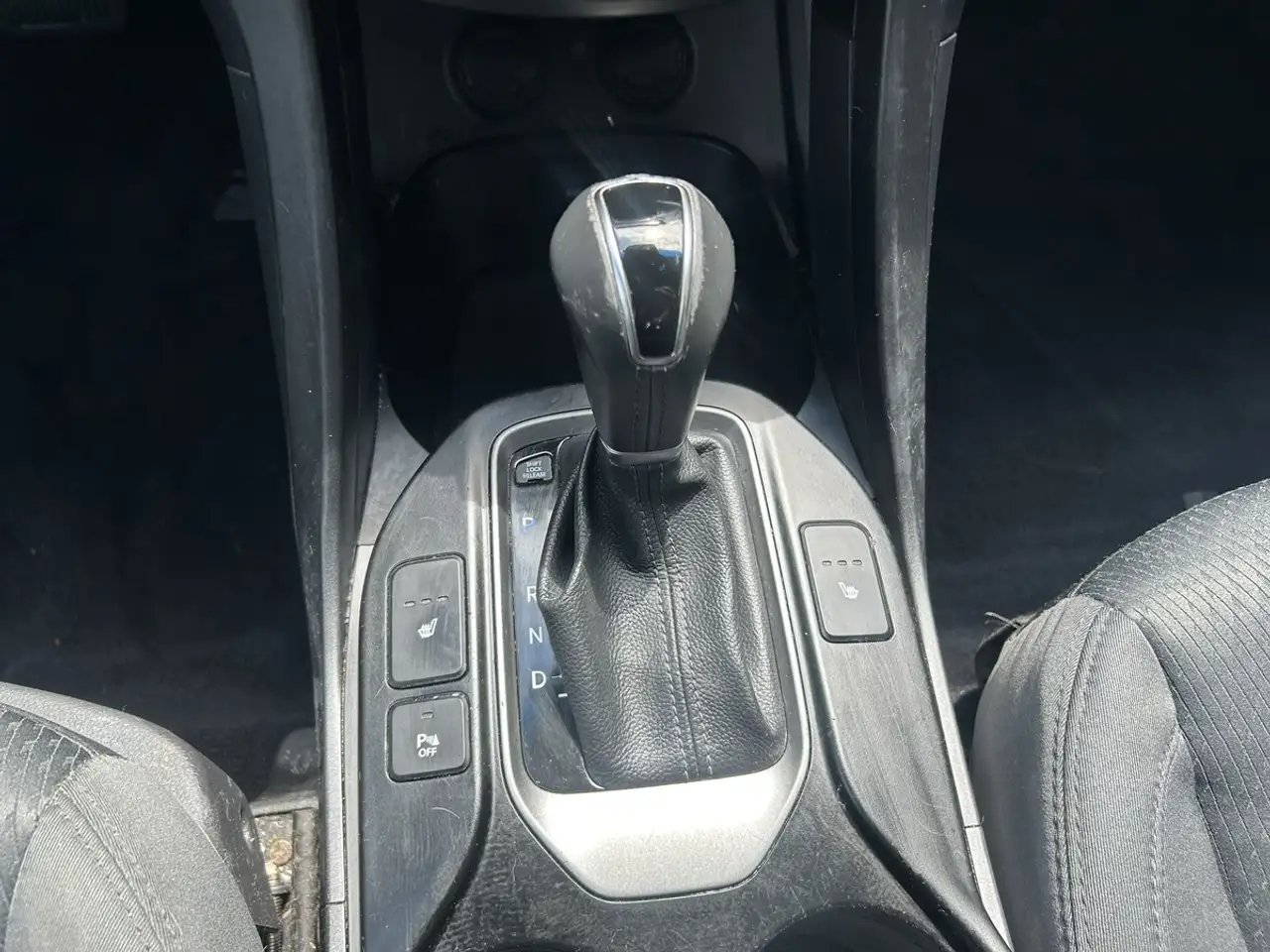 Hyundai SANTA FE снимка Hyundai SANTA FE