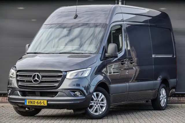 Mercedes-Benz Sprinter L2H2 319Cdi 3.0 6-Cilinder 190Pk 7G-Tronic | RWD |