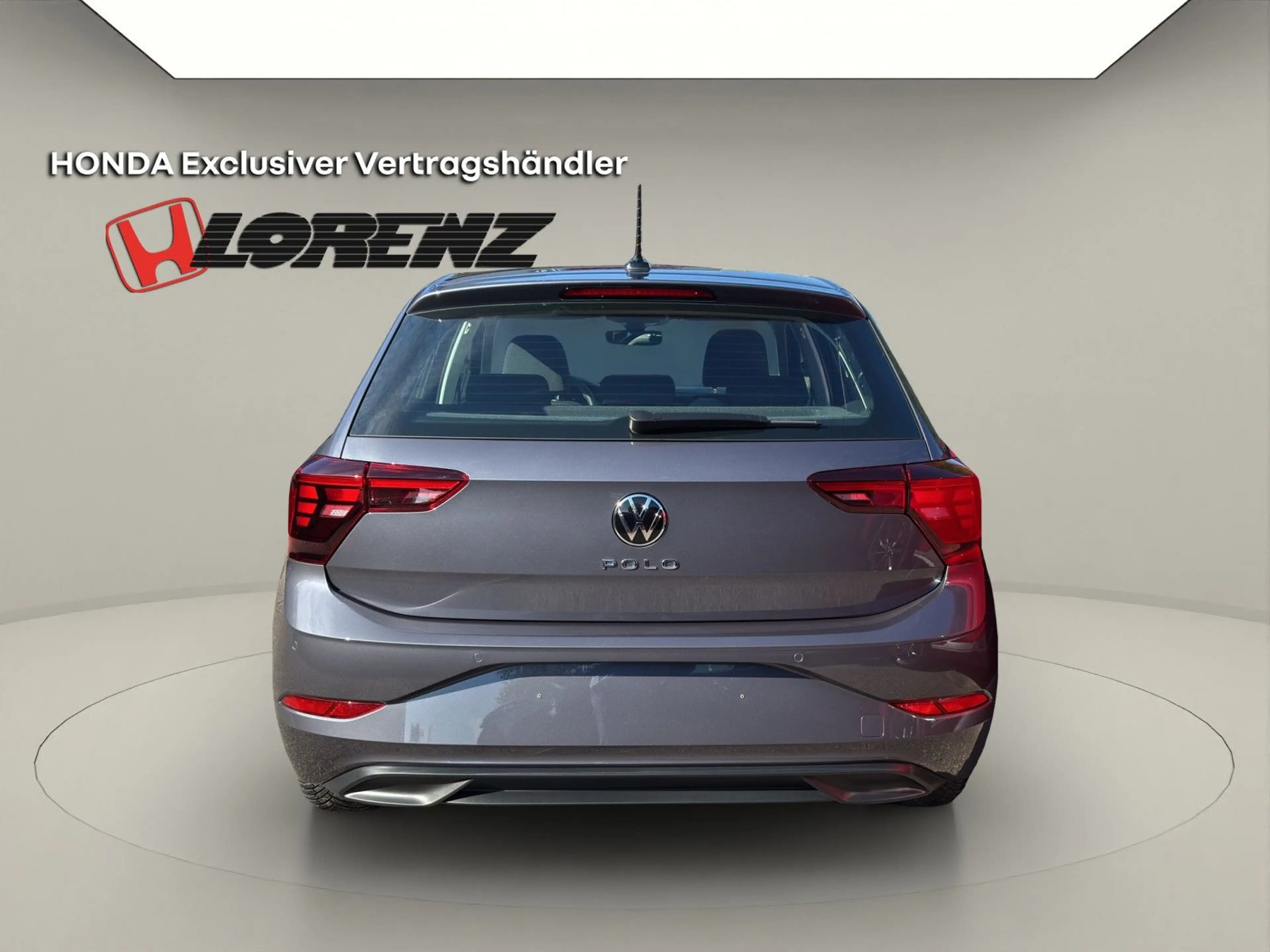 Volkswagen Polo VI 1.0 ALLWETTER PDC APP-Connect LED — photo 4