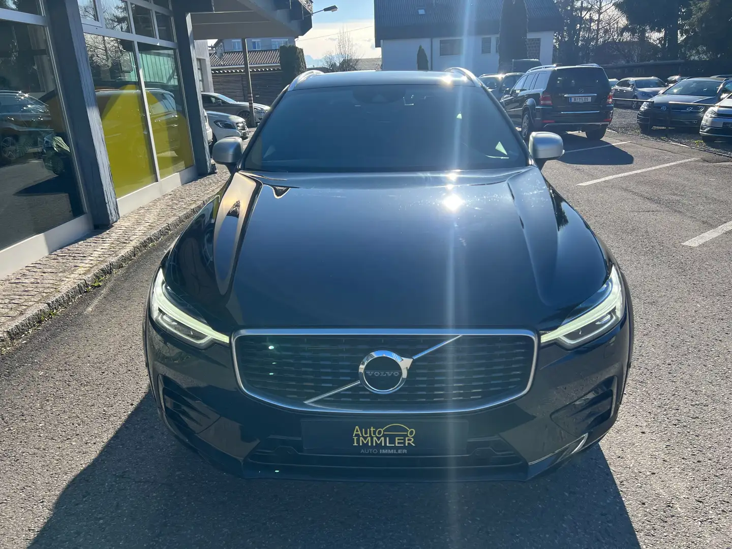 Volvo XC60 XC60*R-DESIGN*AWD*22-ZOLL*HARMAN KARDON*AHK* Schwarz - 2