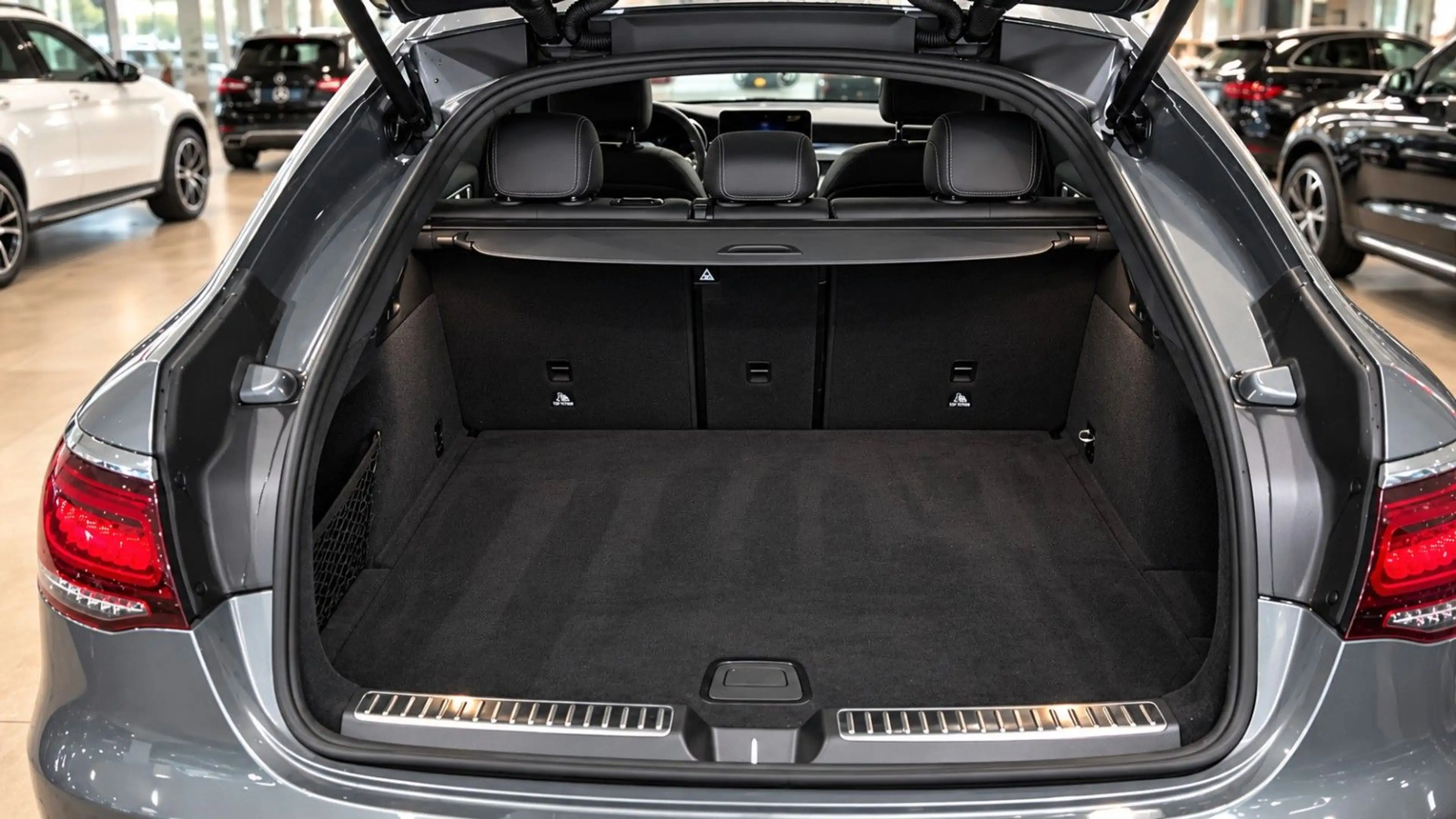 Mercedes-Benz GLC 200 4Matic Coupe AMG-LINE|NIGHT|BURMESTER — photo 10