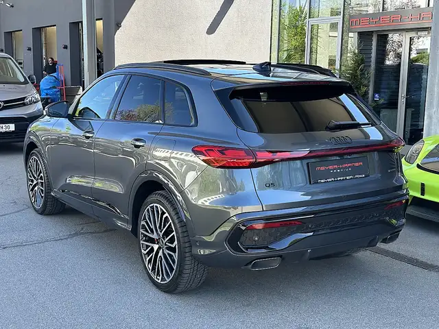 Audi Q5 TFSI e-Hybrid 220kW PHEV quattro S-tronic Ansicht 8