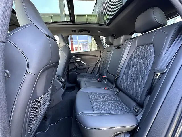 Audi Q5 TFSI e-Hybrid 220kW PHEV quattro S-tronic Ansicht 18