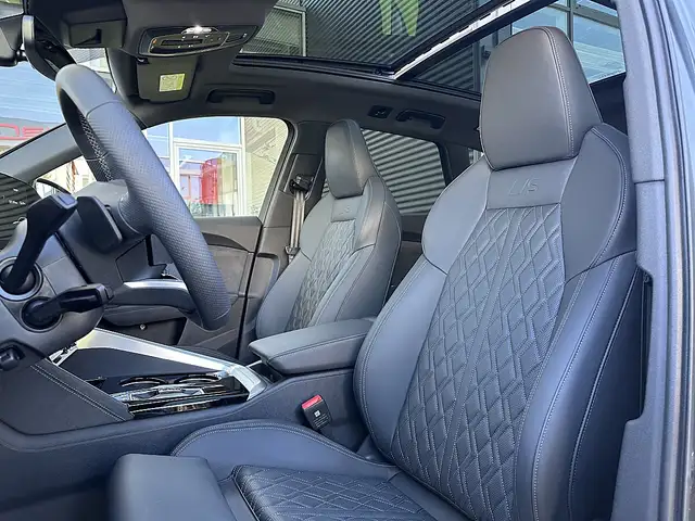 Audi Q5 TFSI e-Hybrid 220kW PHEV quattro S-tronic Ansicht 37